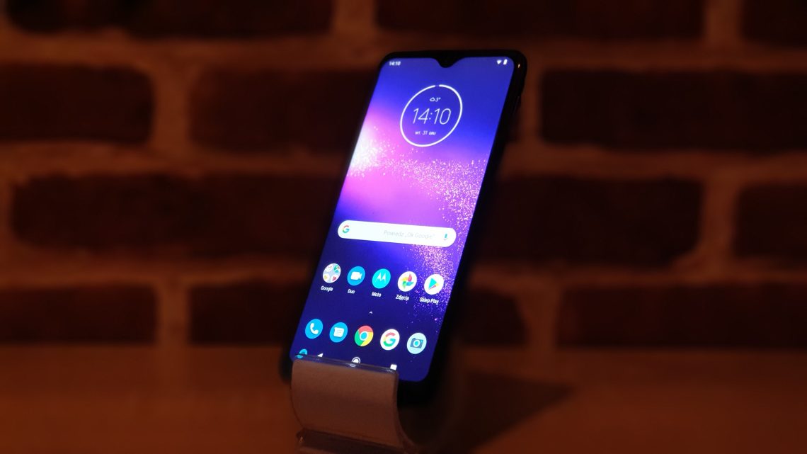 Motorola One Macro – recenzja