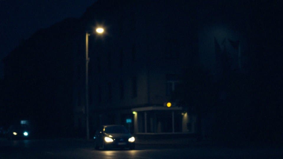 Jak radzi sobie aparat w warunkach nocnych?